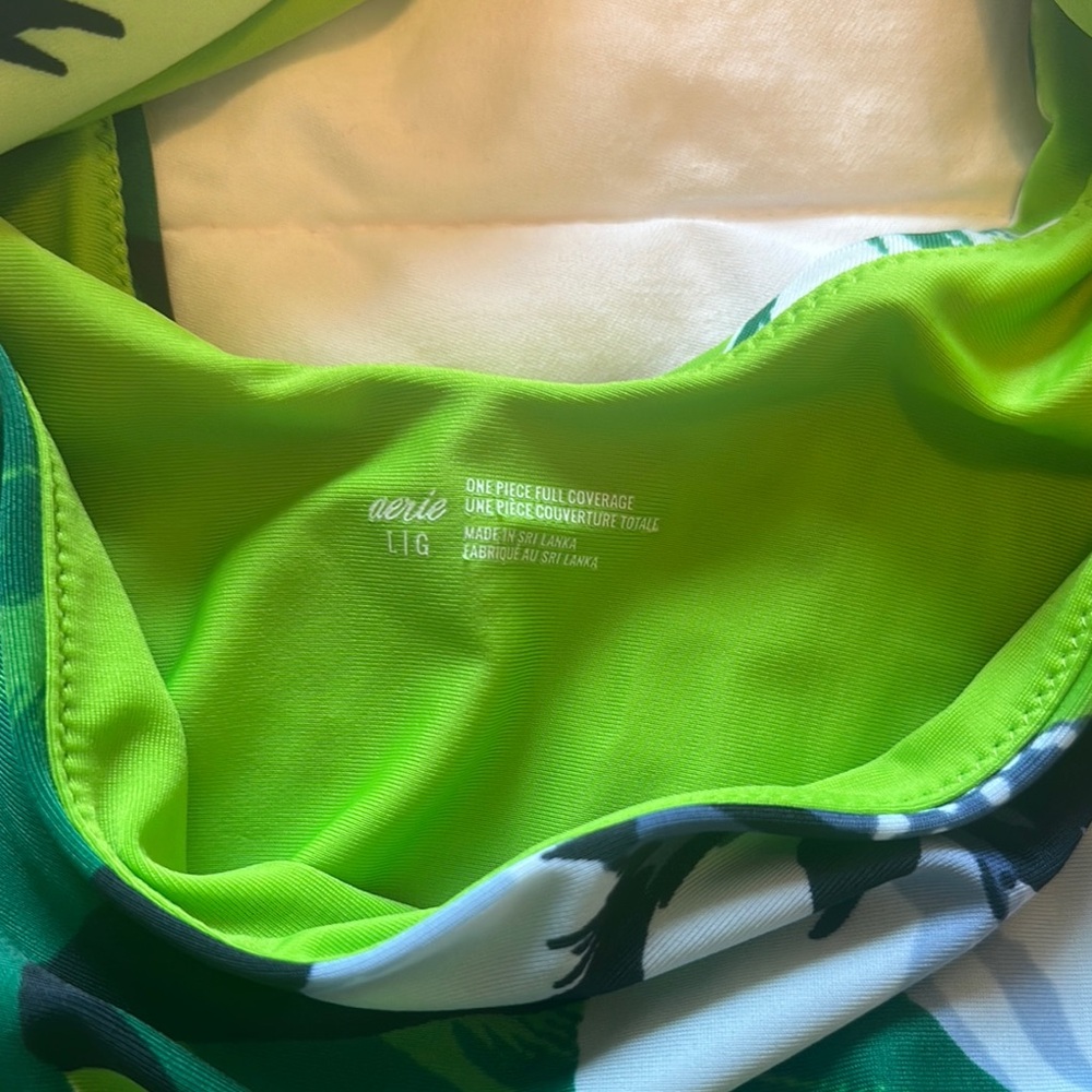 โ๏ธ๐ด Aerie Swimsuit ๐ดโ๏ธ - Picture 4 of 6